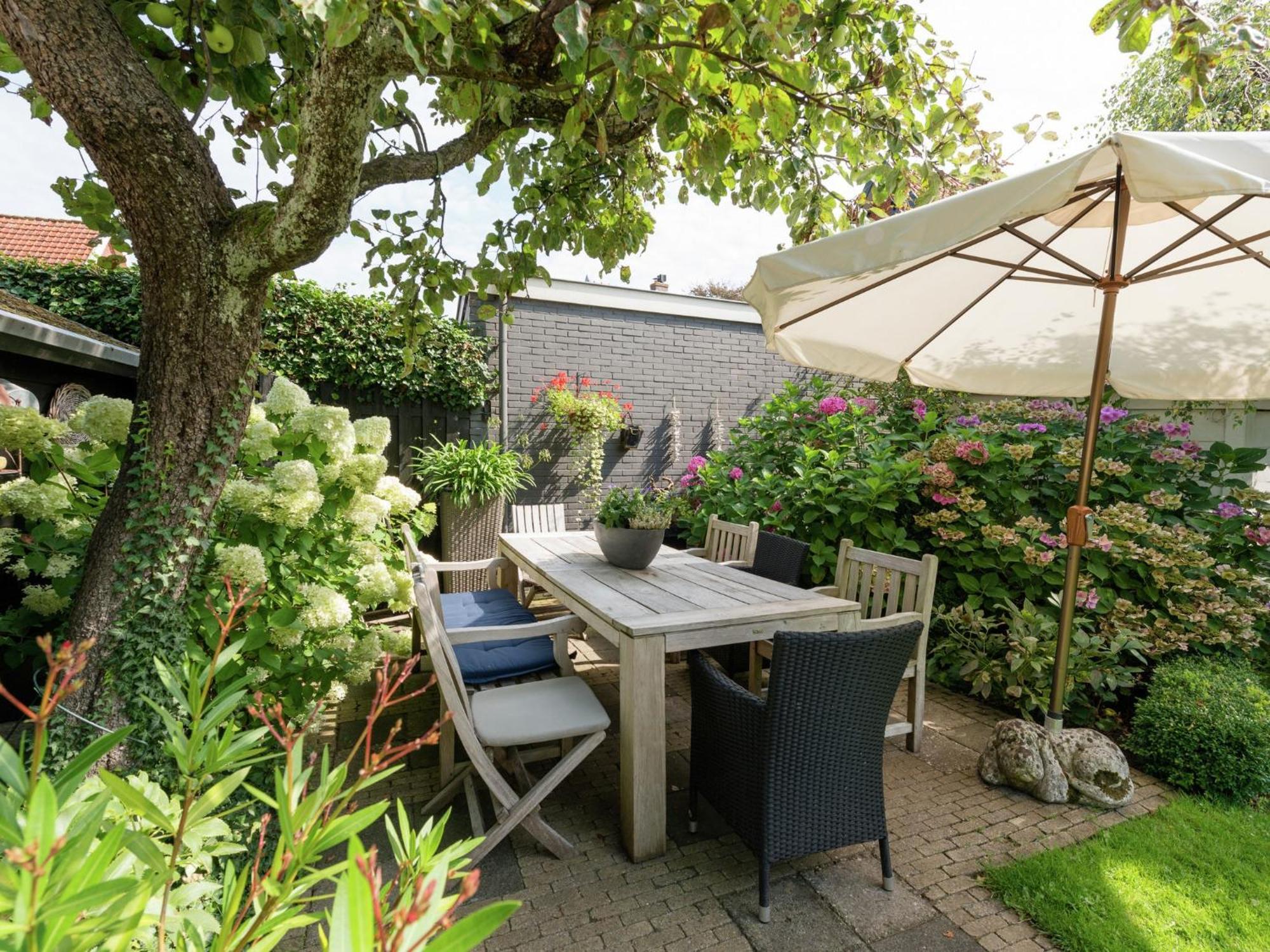 Alluring In With Terrace Garden And Bbq *